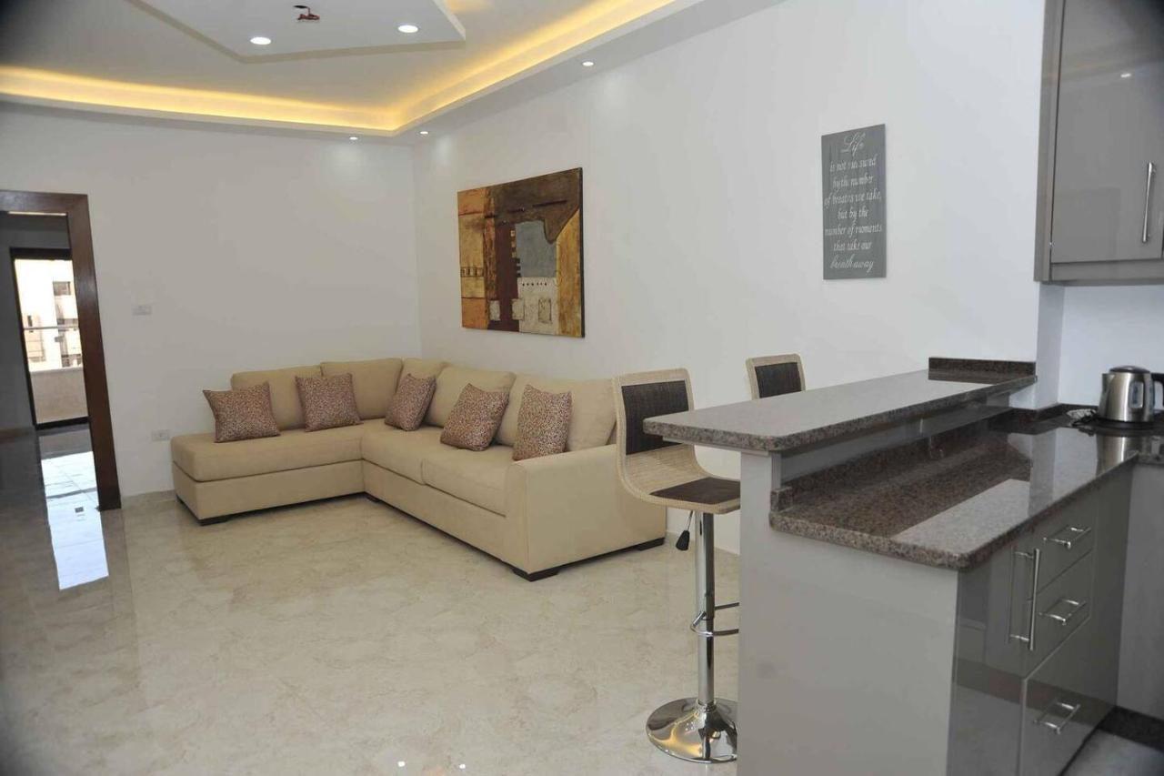 Amazing One Bedroom Apartment In Amman Elwebdah 8 Exterior photo