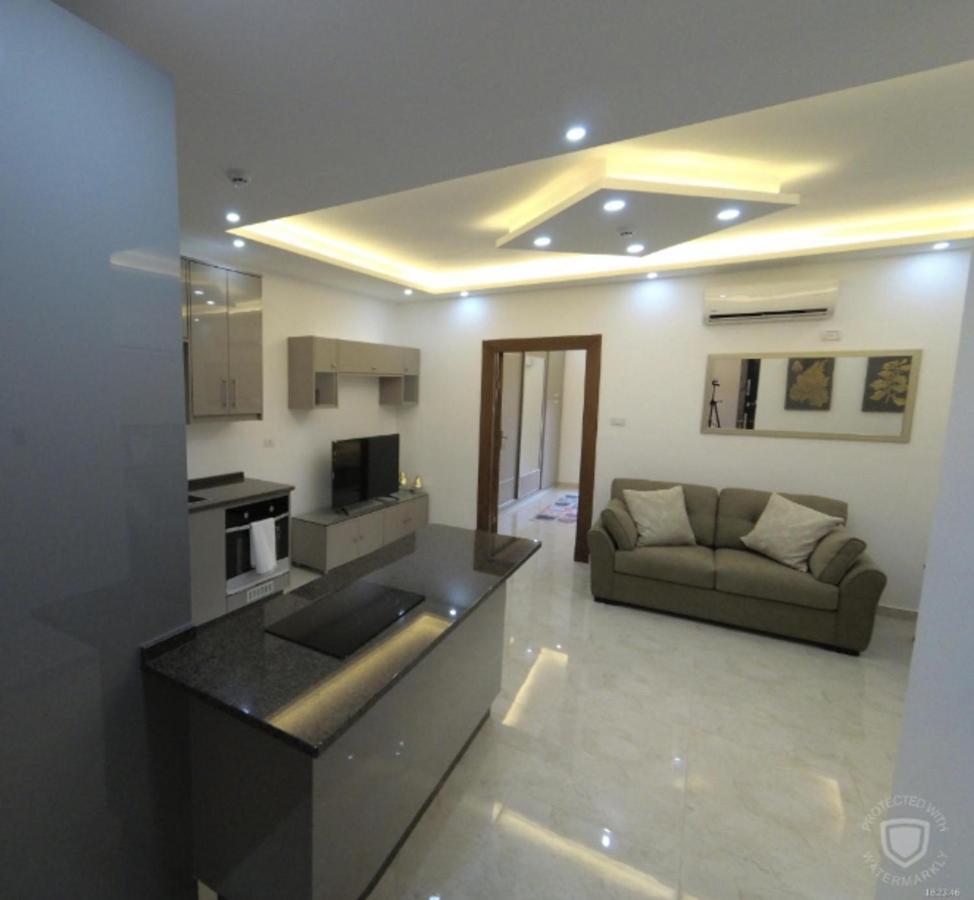 Amazing One Bedroom Apartment In Amman Elwebdah 8 Exterior photo